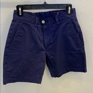 Gently used vineyard vines 7” shorts